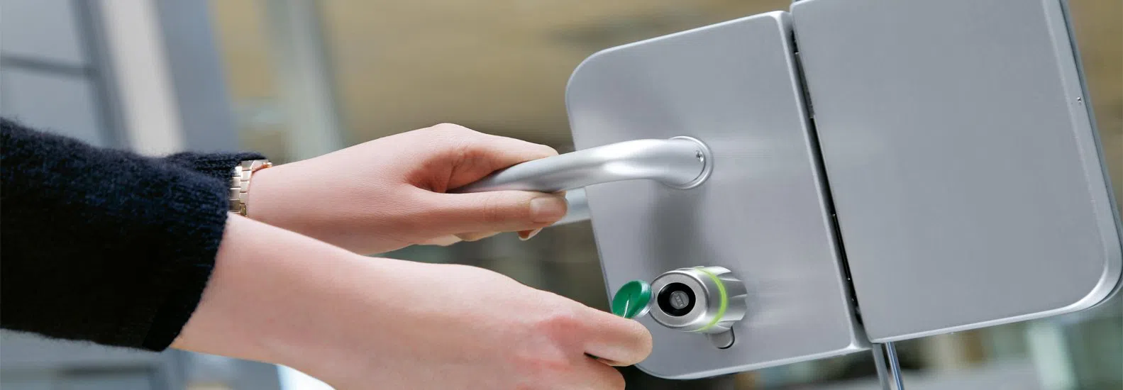 Master Locksmith Store San Diego, CA 619-824-3404 - push-bars